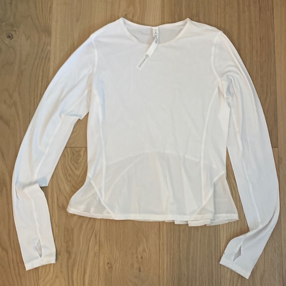 Perfect . NWOUTS . Size 4 Lululemon shirt - Picture 1 of 4